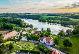 Olandia from above with view over the lake